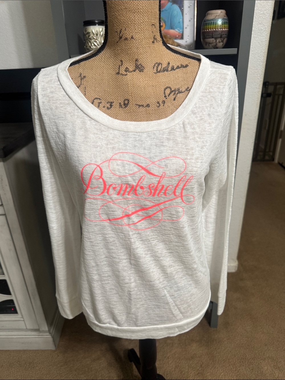 Victoria's Secret White Long-Sleeve Top with Pink Script Logo Size S - Picture 2 of 6